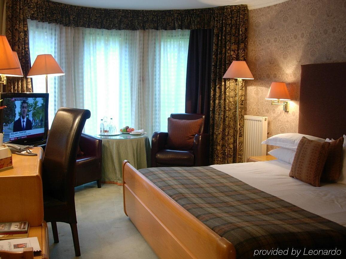 كالالندر Roman Camp Country House Hotel الغرفة الصورة